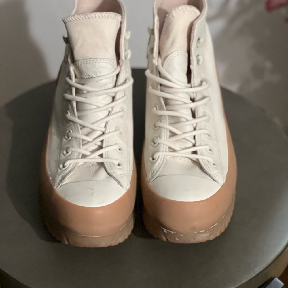 Converse Women's Cream and Tan High-Top Sneakers - Picture 2 of 10